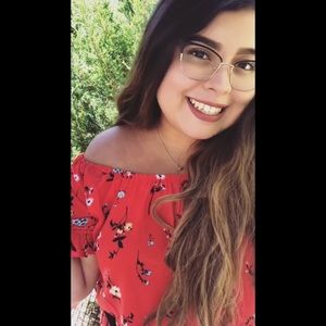 Meet your Posher, Karina